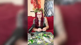 GREEN Candy ASMR Mukbang w/ Poison Ivy! #3