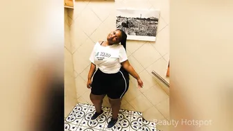 Maipelo Mauco, Fashion Model & Influencer | #BeautyHotspot #PlusSize #Viral #4