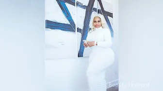 Mya Curvz - American Model, Health Coach & Influencer | Bio | Profile #4