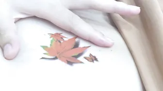 Temporary Tattoos Featuring Leaf-Shaped Designs #4