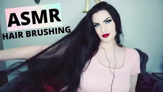 ASMR | HAIR BRUSHING WITH 4 DIFFERENT BRUSHES AND WHISPERING