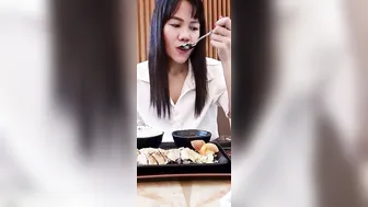 Mukbang at the Hotel #3