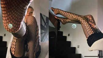 FISHNET STOCKING TRY-ON! 4K!