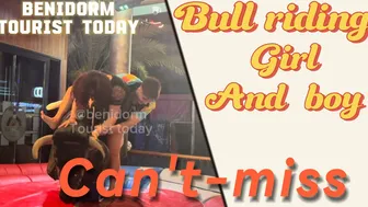 Girl and boy together bull ♥️♥️ riding ♉️♉️! Mechanical bull ♥️♥️ riding! Benidorm bull #1