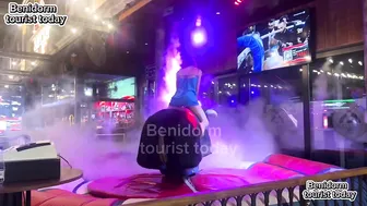 Bull ♥️♥️ riding in short dress ♥️♥️! Mechanical bull ♥️♥️ Benidorm! Benidorm bull ♥️♥️ #2