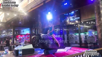 Bull ♥️♥️ riding in short dress ♥️♥️! Mechanical bull ♥️♥️ Benidorm! Benidorm bull ♥️♥️ #4