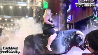 Bull riding in black dress ♥️♥️! Mechanical bull ♥️♥️ riding! Benidorm bull ! Bull ♥️♥️ riding highlights #4