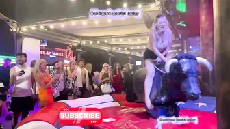 Mechanical bull Benidorm Spain ♥️♥️♥️♥️ 4k! Benidorm bull ♥️♥️! Highlights tonight #4