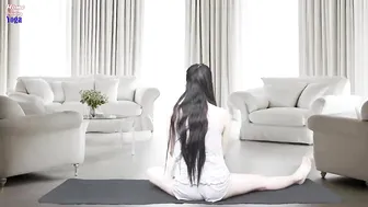 Relaxing Stretching with Miu| Wide crotch pants #2