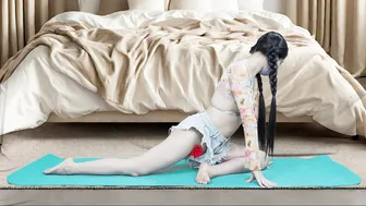 FULL VIDEO 4K 4 Day - Relaxing Stretching with Miu #1