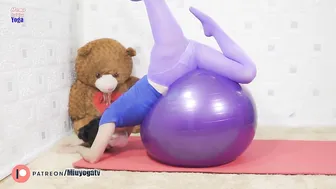 Hot Yoga - Yoga dance with the ball #4