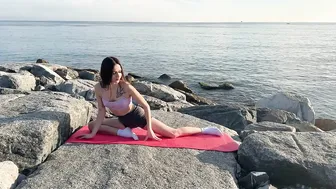 Yoga on the Sea #3