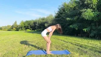 Trying Different Yoga Poses l Part 2 #4