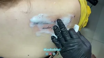 Font tattoo siêu nét lưng trần bé 2k5 | Lee Thành Đnai