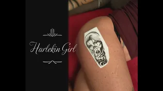 Best Creative Temporary Tattoos: Harlekin Girl PikAss