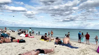 ♥️♥️♥️♥️ Sunny day at MIAMI BEACH ♥️♥️ Bikini Beach walk !! #2